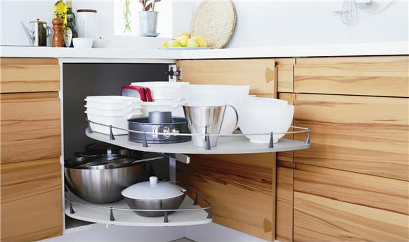 kitchen, pots and pans, assisted living