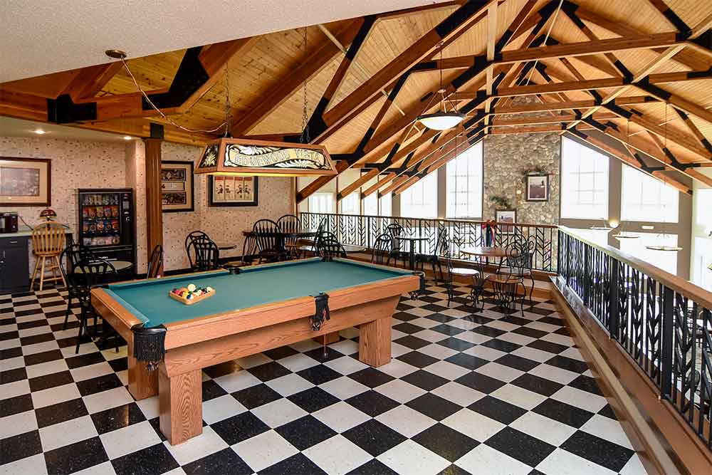 Hermantown MN poolroom