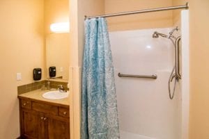 Fruitland ID - Bathroom