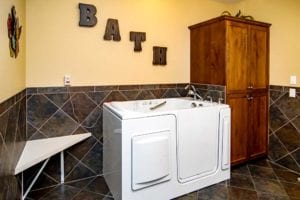 Fruitland ID - bathroom