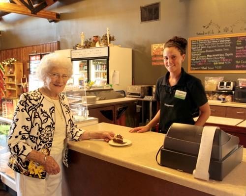 A meal at a restaurant is a great activity for seniors to spend time with their family outside of the assisted living community.