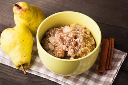 Oatmeal, Pears, and Cinnamon Sticks